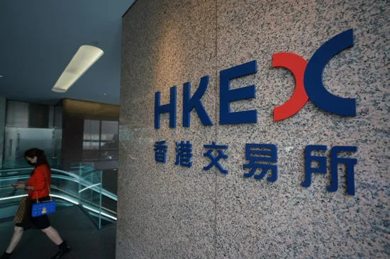 AI狂潮点燃港股IPO！华尔街重返香港，资本盛宴正上演